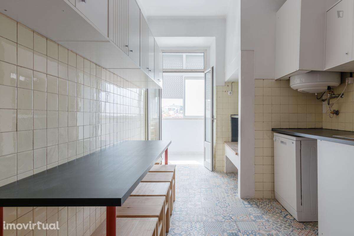 Quarto - localizado em Arroios Lisbon - Grande imagem: 4/12