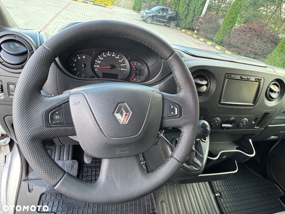 Renault Master - 15