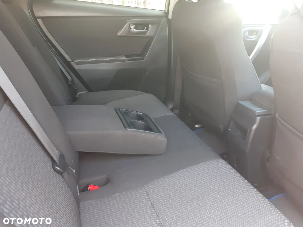 Toyota Auris 1.6 Valvematic Multidrive S Edition - 18