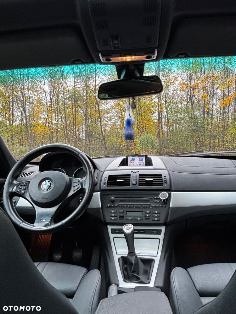 BMW X3 2.0d - 9
