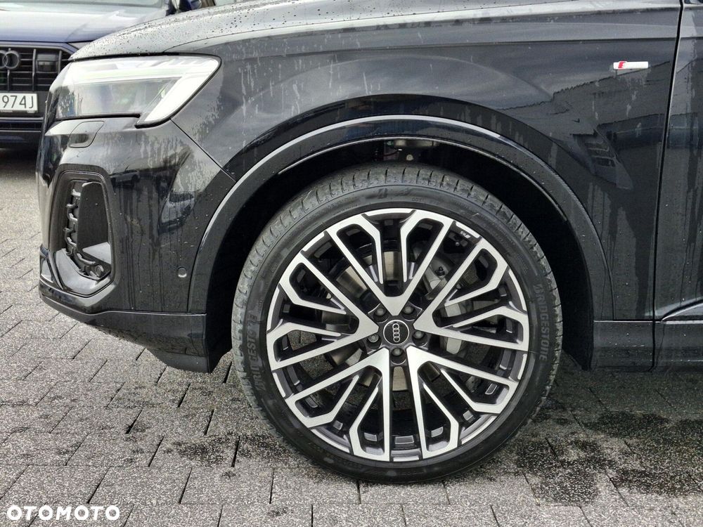 Audi Q7 - 5
