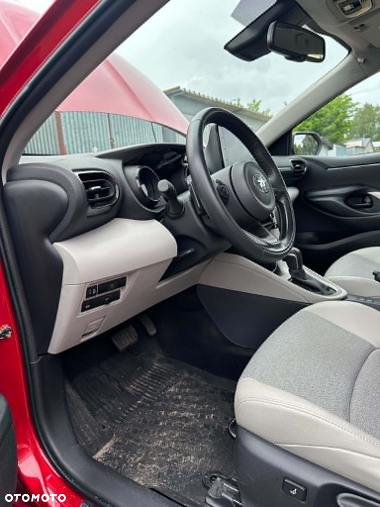 Toyota Yaris 1.5 Style CVT - 11