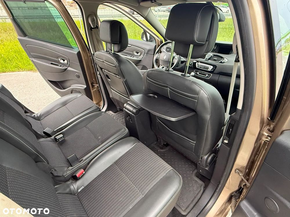 Renault Scenic ENERGY TCe 115 S&S Bose Edition - 13