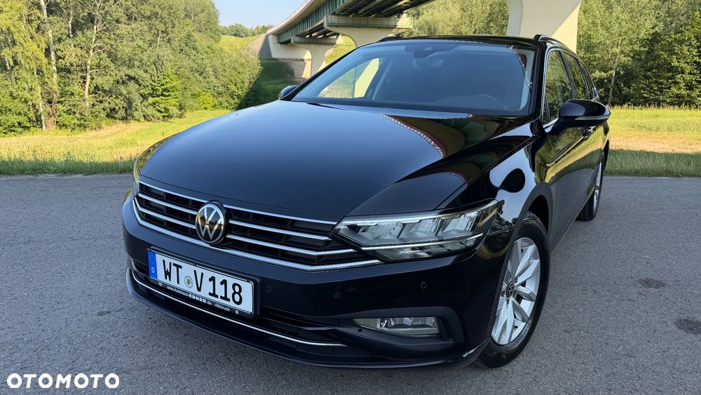 Volkswagen Passat 2.0 TDI SCR DSG - 9