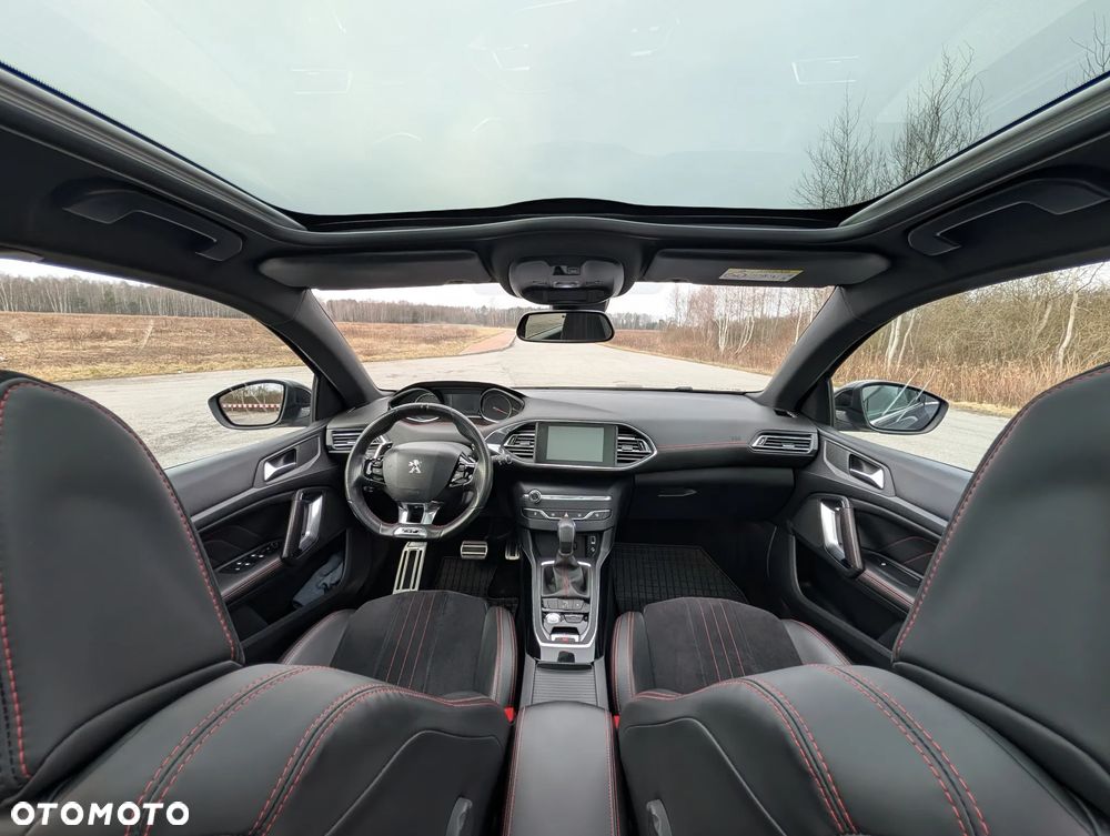 Peugeot 308 - 23