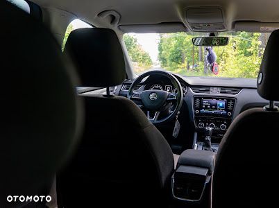 Skoda Octavia 2.0 TDI DSG Soleil - 17