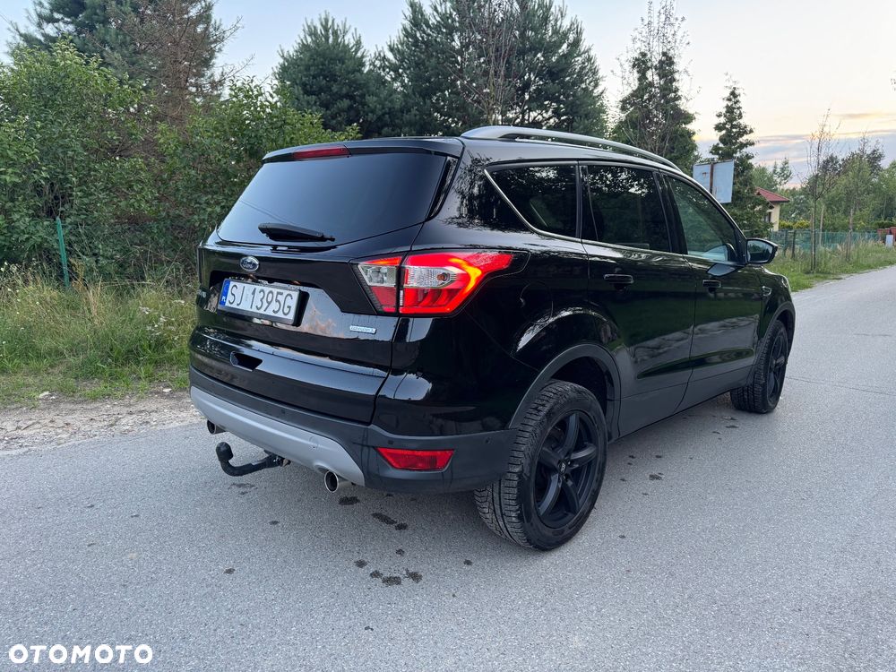 Ford Kuga 1.5 EcoBoost 2x4 Titanium - 12