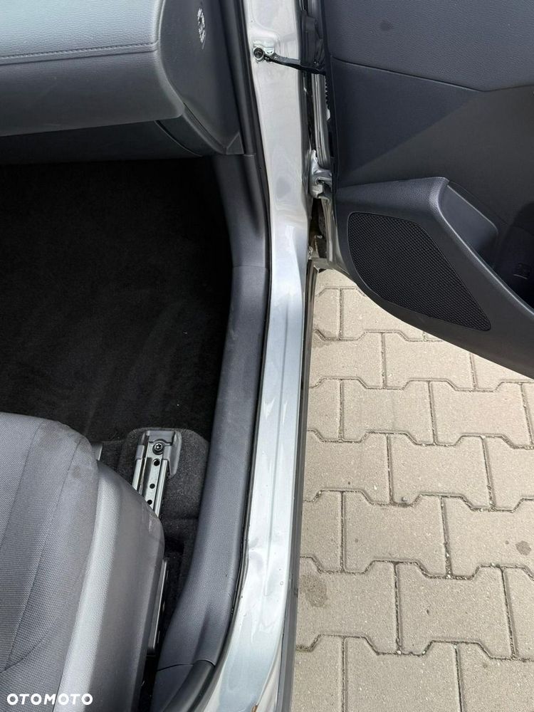 Toyota Corolla Cross 2.0 Hybrid Style - 13