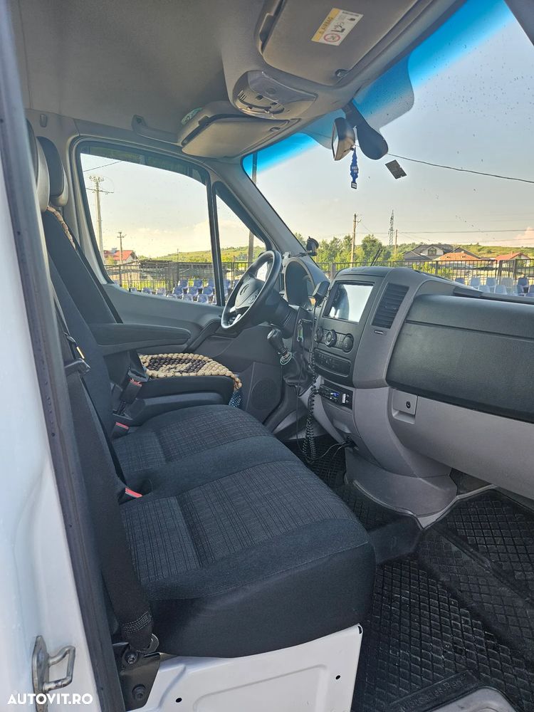 Mercedes-Benz Sprinter - 6