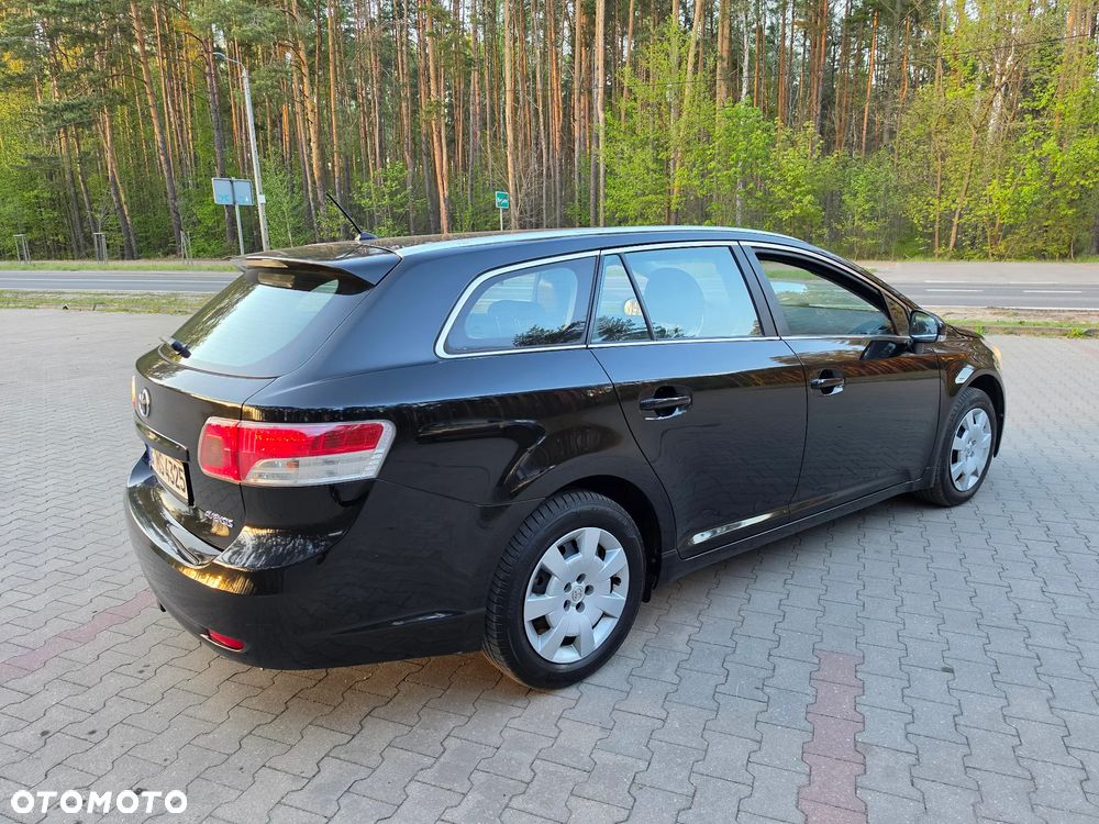 Toyota Avensis 1.8 Multidrive S Sol - 7