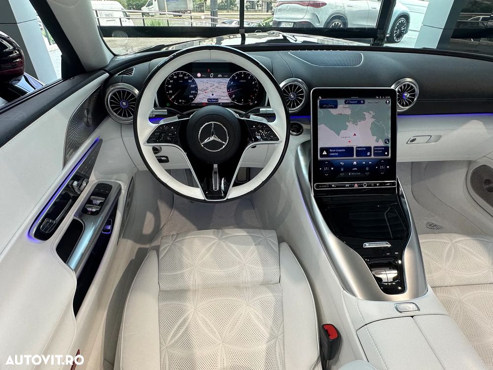 Mercedes-Benz SL Maybach 680 Monogram Series - 18