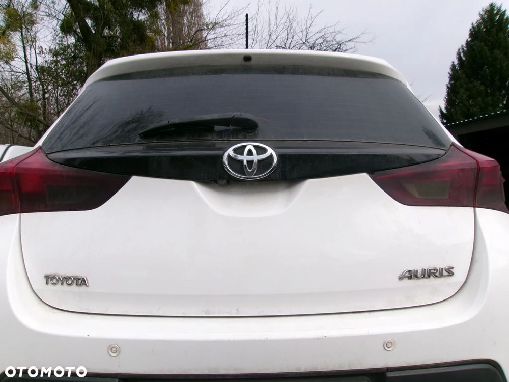 KLAPA TYŁ TOYOTA AURIS II  12-18 HB 040 - 1
