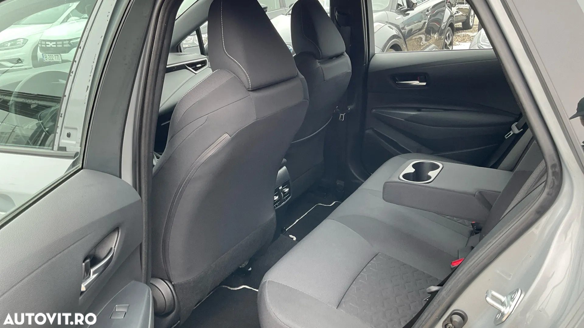 Toyota Corolla 2.0 HSD TS Dynamic tapiterie Neagra - 11