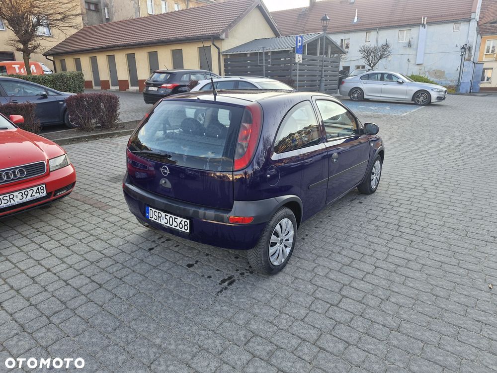 Opel Corsa - 4