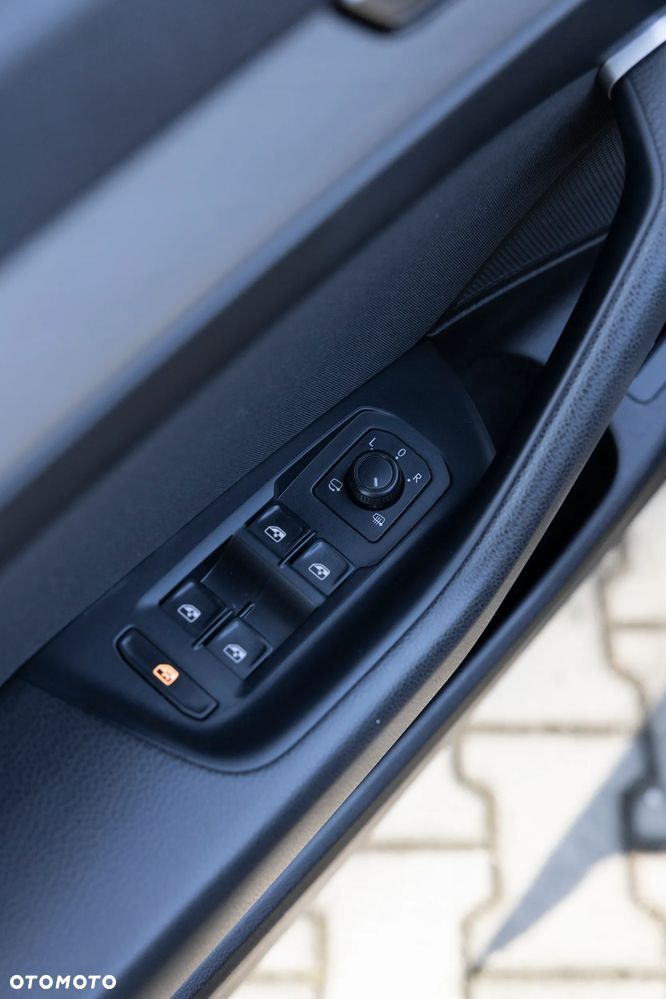 Volkswagen Passat 2.0 TDI EVO Business DSG - 7