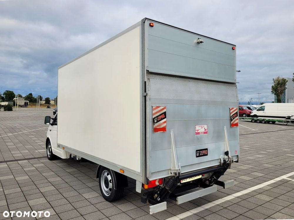 Volkswagen Transporter DSG KONTENER 8EP+WINDA750kg+DRZWI BOCZNE KLIMA KAMERA TEMPOMAT FV23% - 8