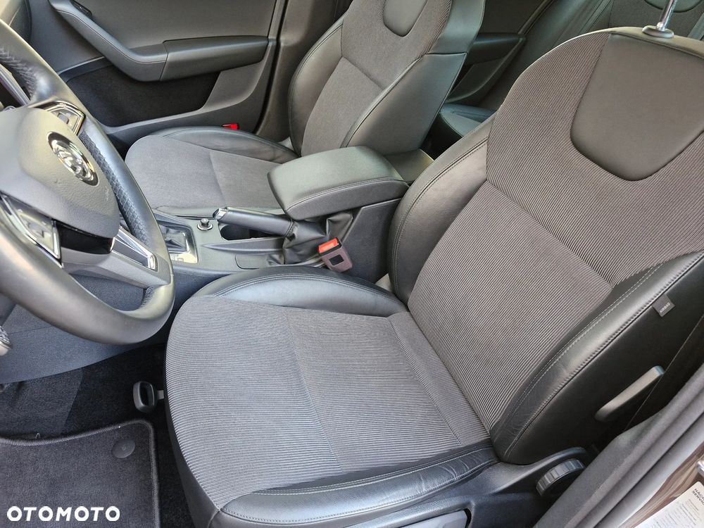 Skoda Octavia 2.0 TDI SCR Clever DSG - 21