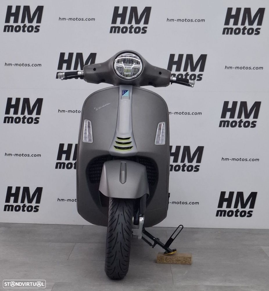 Vespa GTS Super 300 - 3