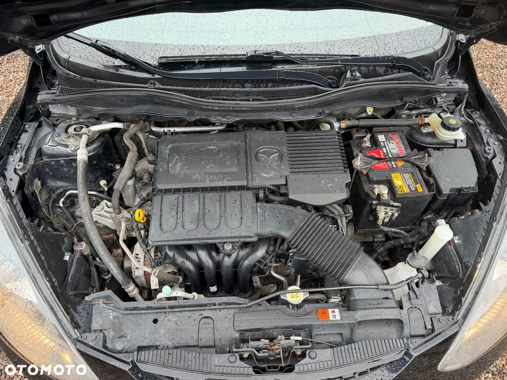 Mazda 2 - 23