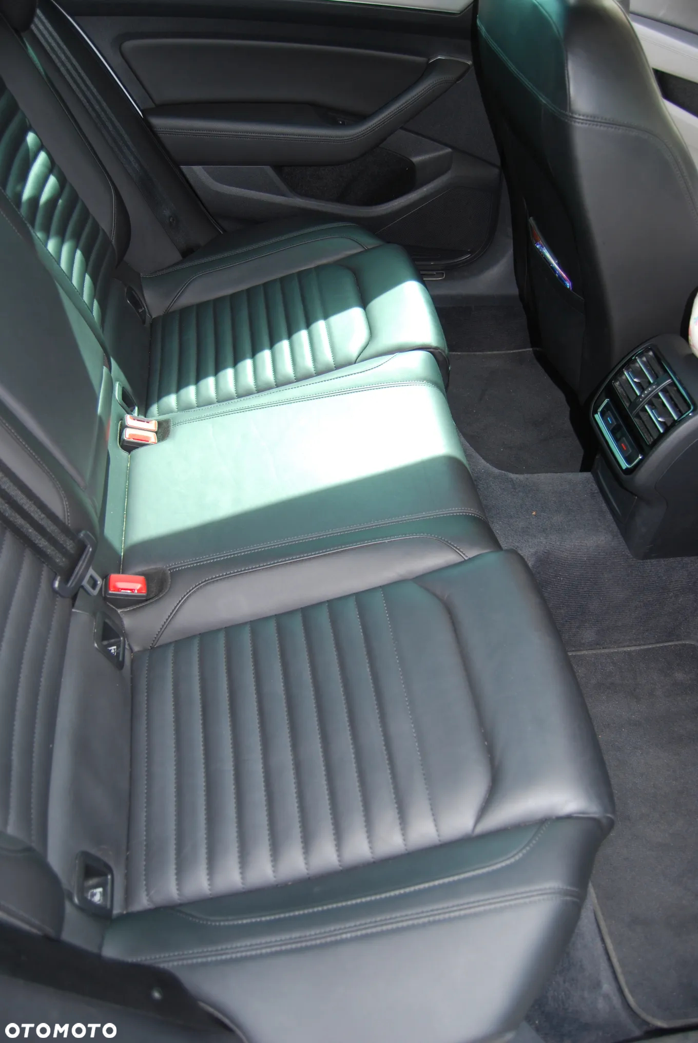 Volkswagen Passat 2.0 TDI BMT SCR Highline DSG7 - 22