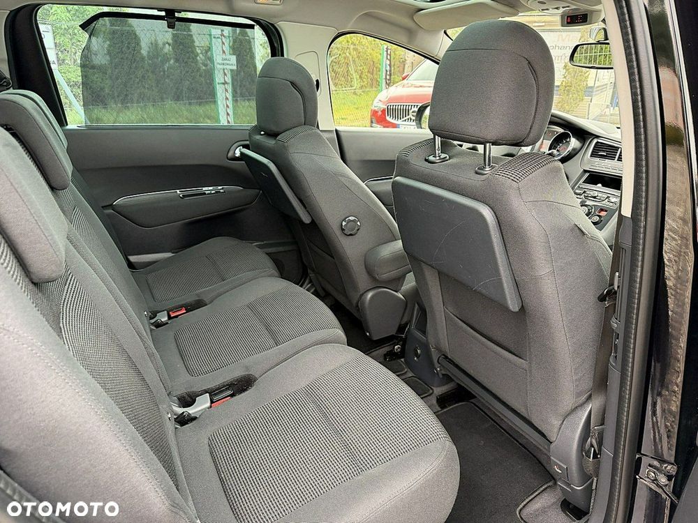 Peugeot 5008 - 13