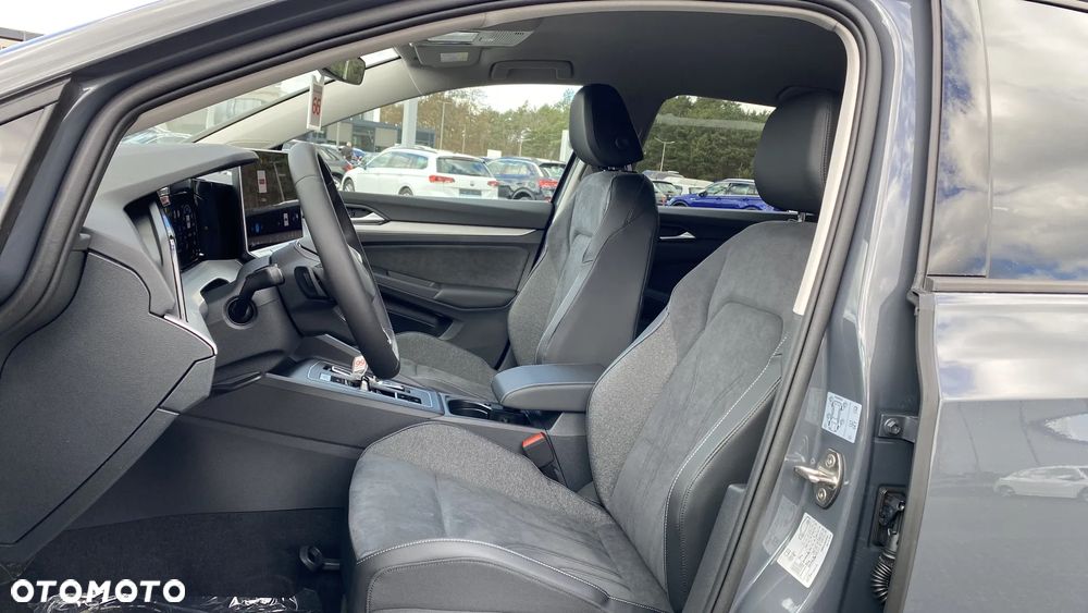 Volkswagen Golf Variant 1.5 eTSI mHEV Life Plus DSG - 21