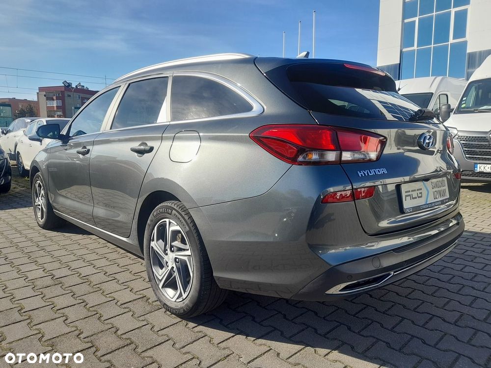 Hyundai i30 1.5 DPI Comfort - 4