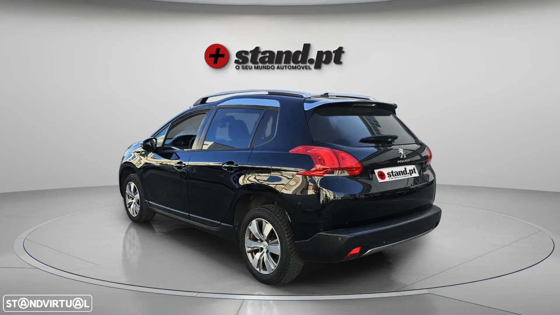 Peugeot 2008 1.2 PureTech Style - 7