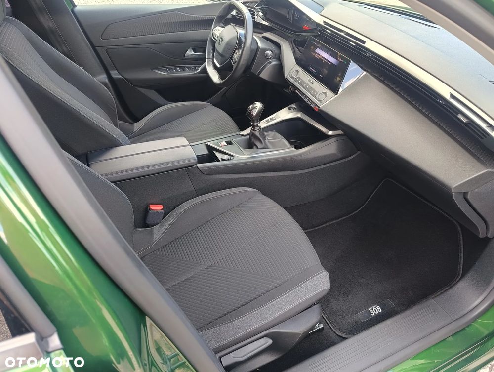 Peugeot 308 - 15