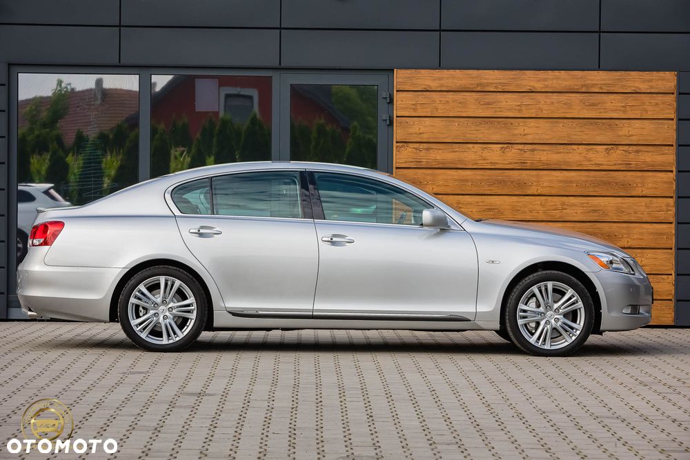 Lexus GS - 4