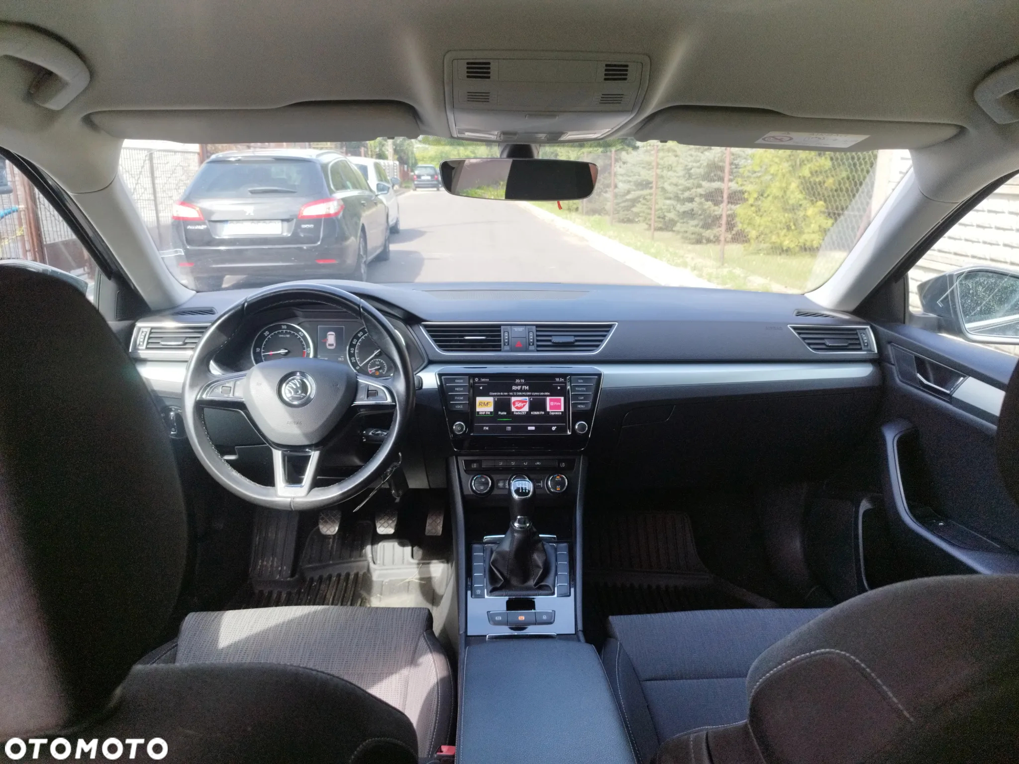 Skoda Superb 1.6 TDI Ambition - 15