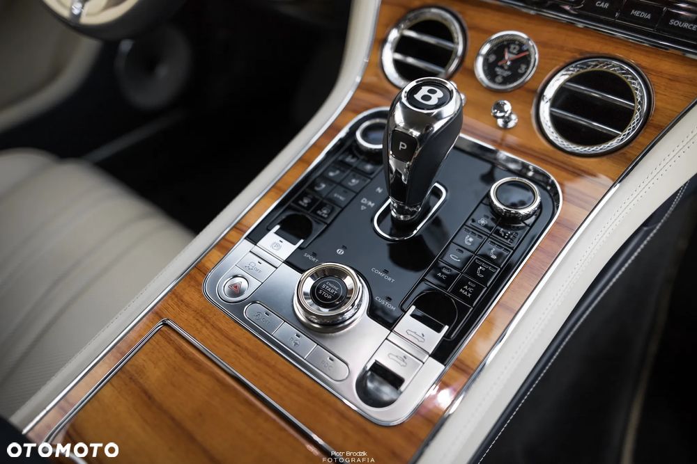 Bentley Continental GT - 19