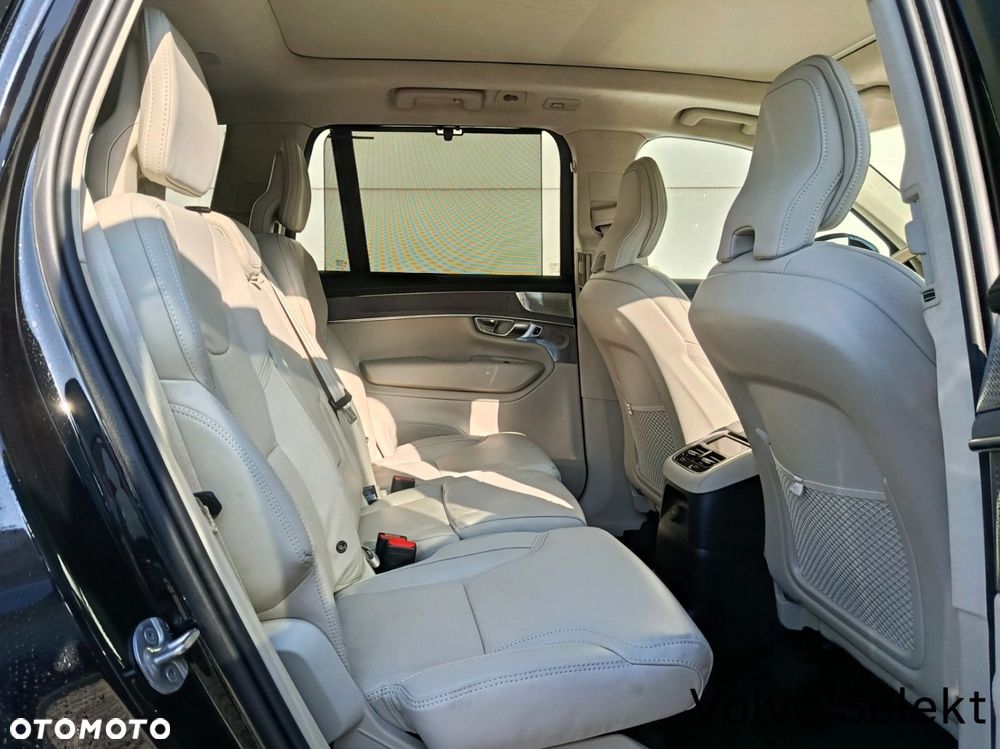Volvo XC 90 - 17