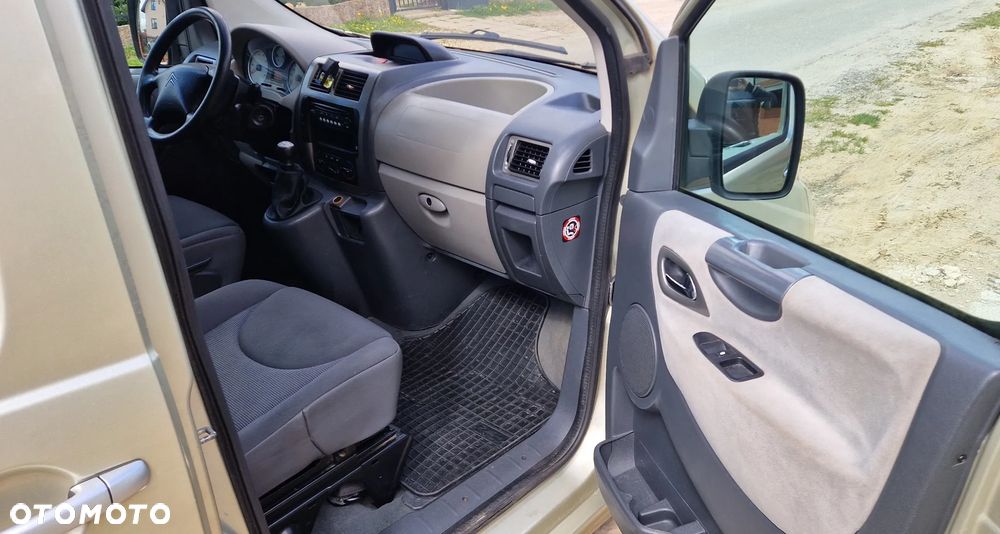 Citroën Jumpy Combi - 13