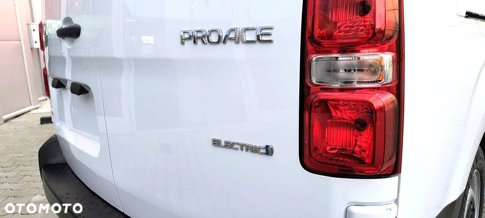 Toyota PROACE EV electric - 8
