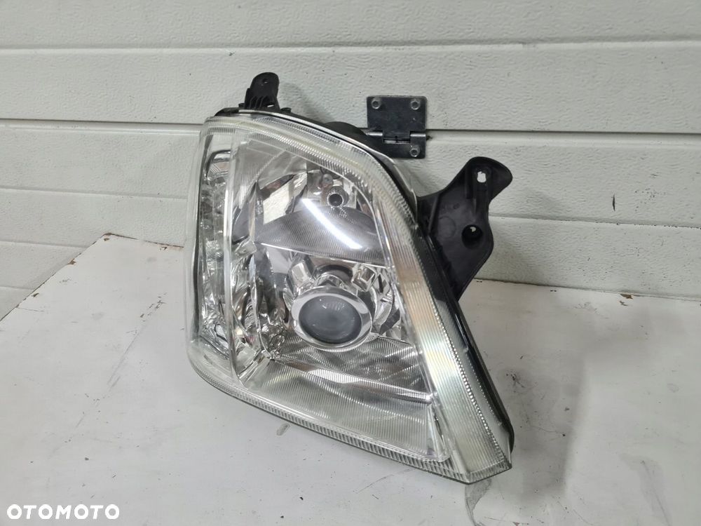 OPEL MERIVA A LAMPA PRAWA PRZEDNIA XENON 93321055 - 2