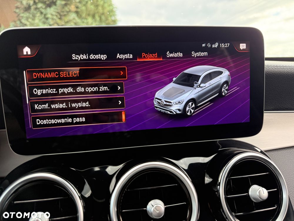 Mercedes-Benz GLC 300 4Matic 9G-TRONIC AMG Line Plus - 30
