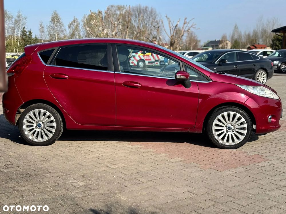 Ford Fiesta 1.4 Champions Edition - 9