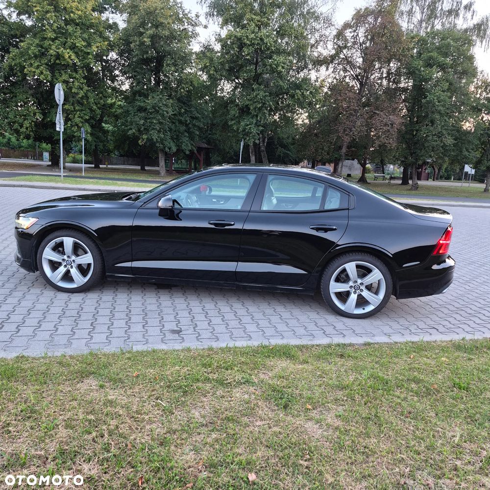 Volvo S60 T5 Momentum Pro - 8