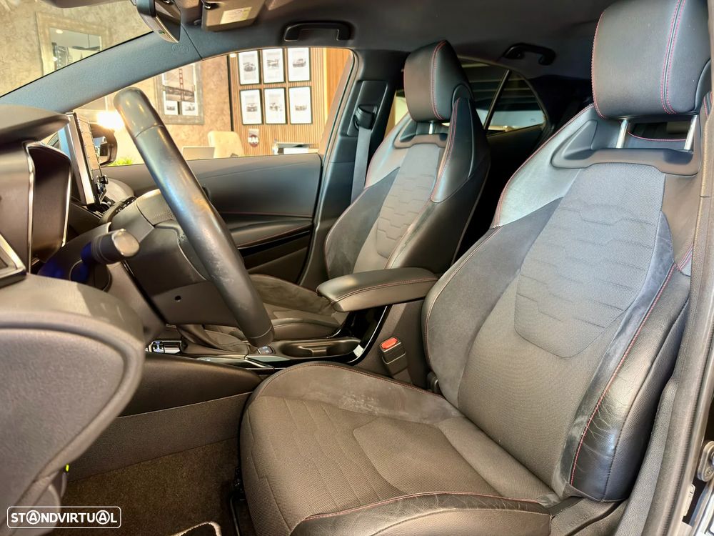 Toyota Corolla 1.8 Hybrid Exclusive - 10