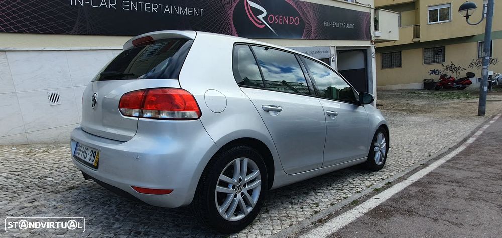 VW Golf 2.0 TDi Confortline - 4