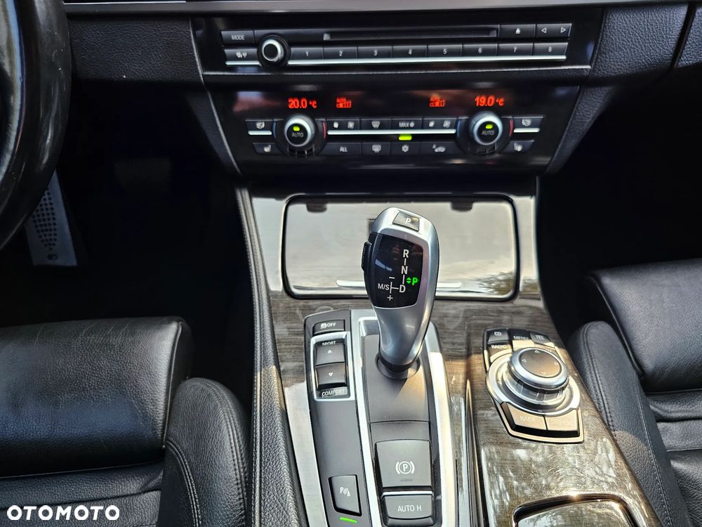 BMW Seria 5 - 13