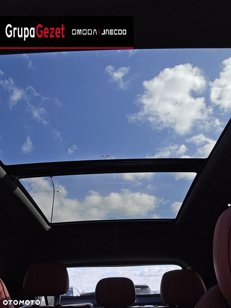 Omoda 9 1.5 Super Hybrid Exclusive AWD - 12