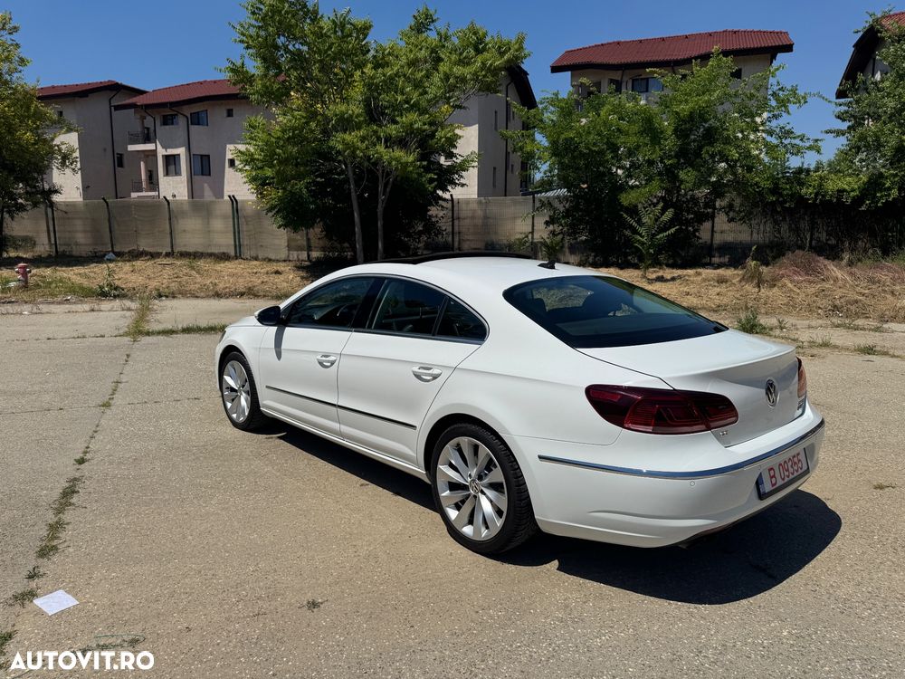 Volkswagen Passat CC - 10