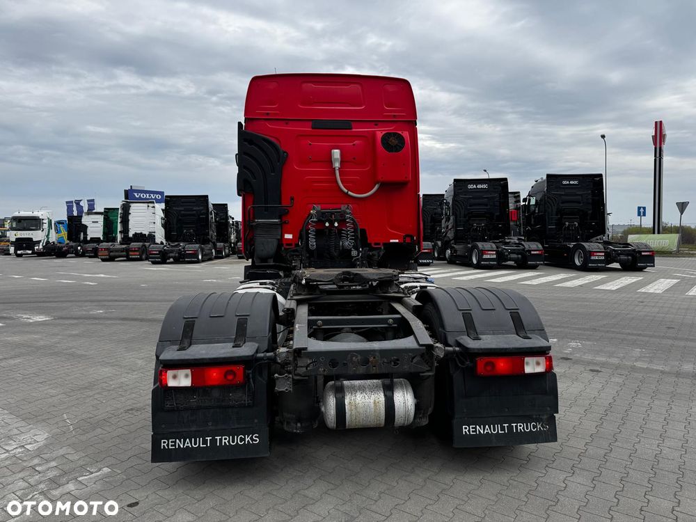 Renault T460 Sleeper Cab - 5