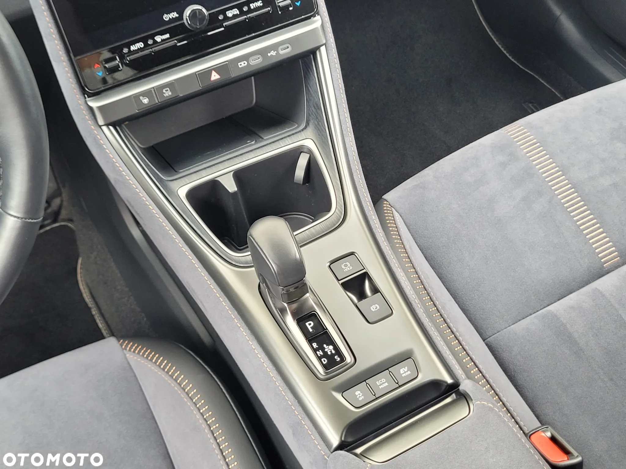 Lexus LBX 1.5 Hybrid Cool - 20
