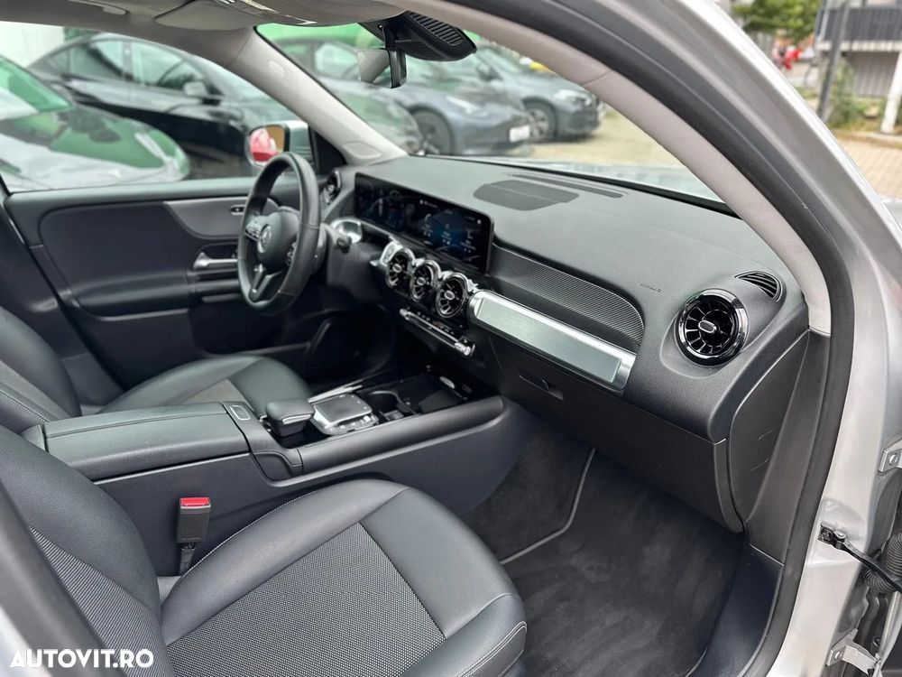 Mercedes-Benz GLB 200 7G-DCT - 6