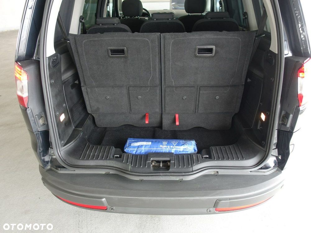 Ford Galaxy 2.0 Platinium X (Ghia) - 32