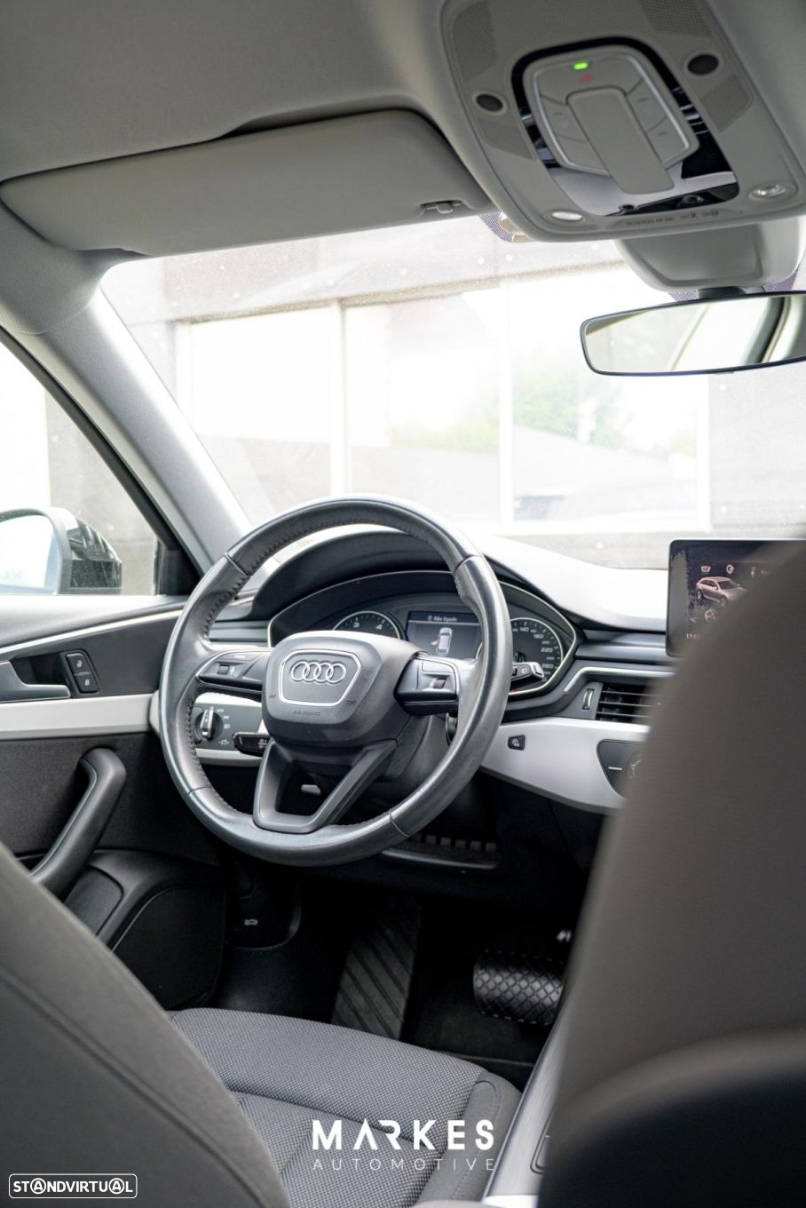 Audi A4 Avant 35 TDI Design S tronic - 26