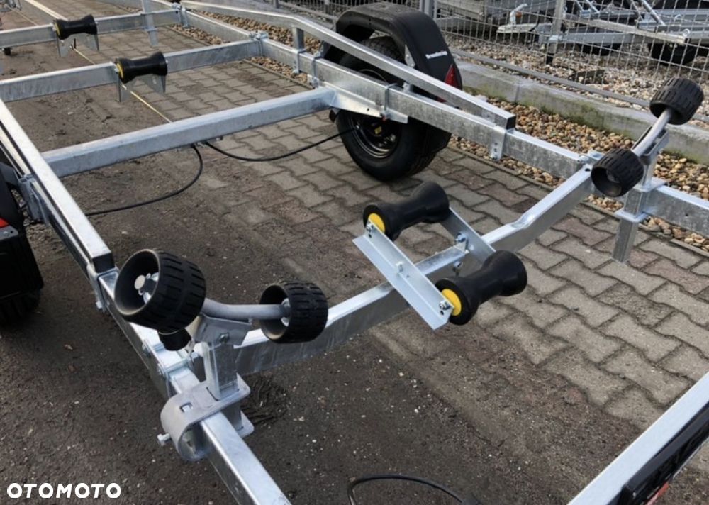 Brenderup 20130B DMC1300kg - 13